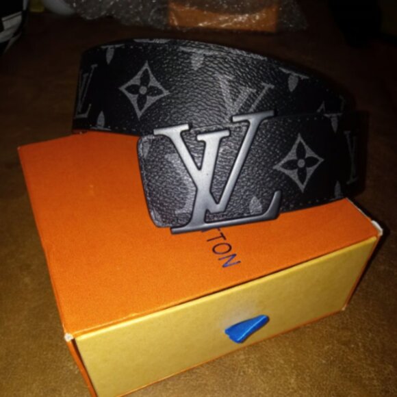 Men's Designer Black Leather Belt Size 48 - Picture 6 of 6